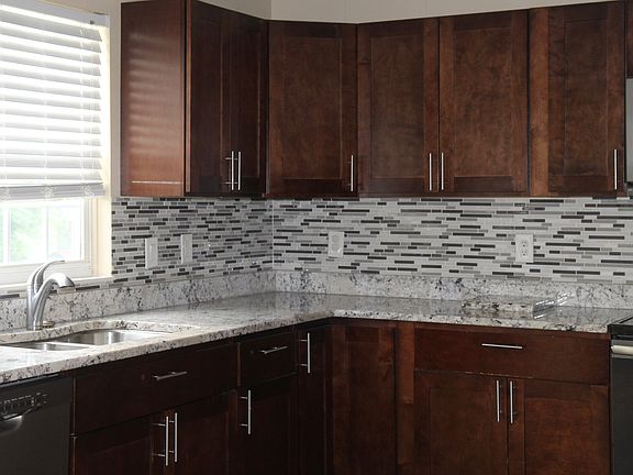 2nd image of 2907 Bentbrook Dr