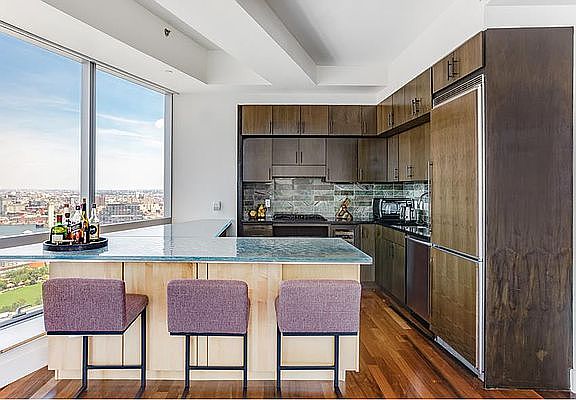 3rd image of 156 Myrtle Ave Penthouse 3603