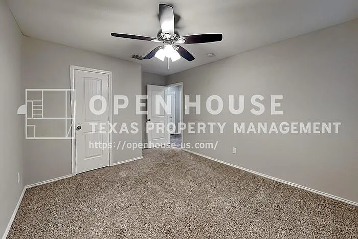 5529 McClelland St — Photo 10