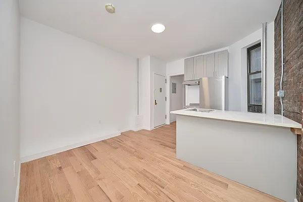 Rented by Living New York | media 15