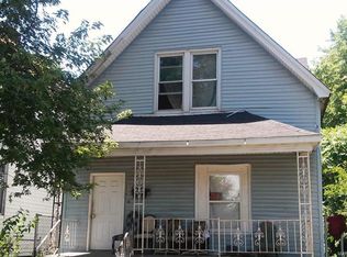 579 N 22nd St, East Saint Louis, IL 62205