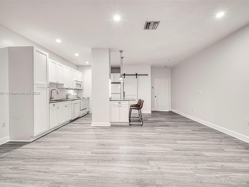 1st image of 2734 Bird Ave APT 213