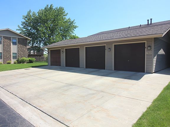 5th image of 5830 Fresno Ct Unit D