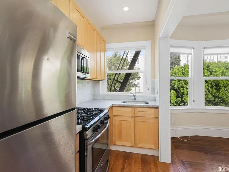 565 Ellis St #3 — Photo 8