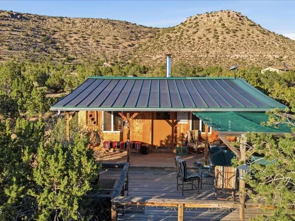 450 W Mystic Mesa Dr, Paulden, AZ 86334