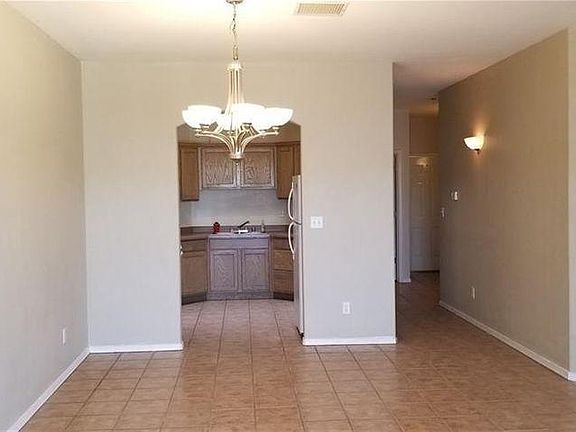 4th image of 12120 Hunter Hill Way #A & B