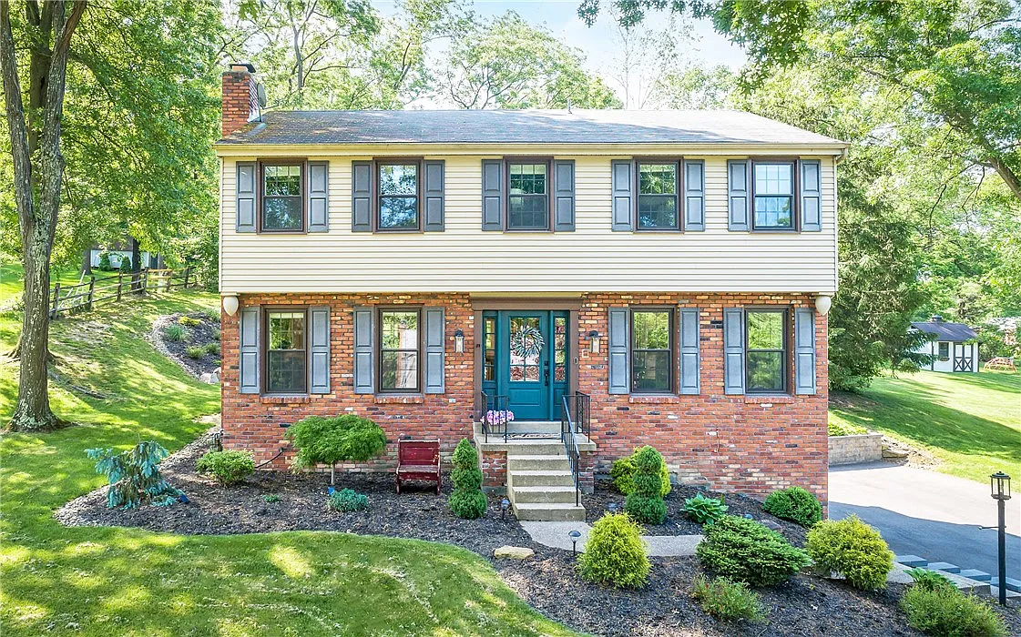 124 Sheffield Ln photo 1