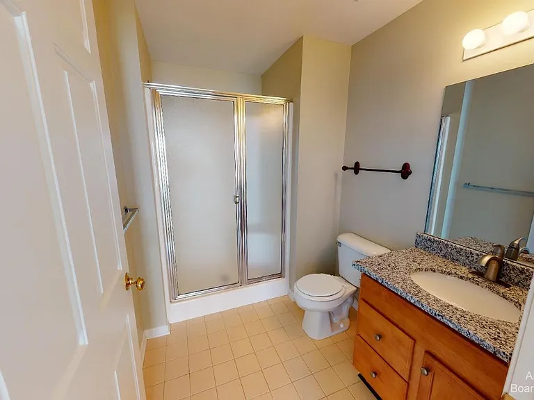 2802 S Knightsbridge Cir — Photo 12
