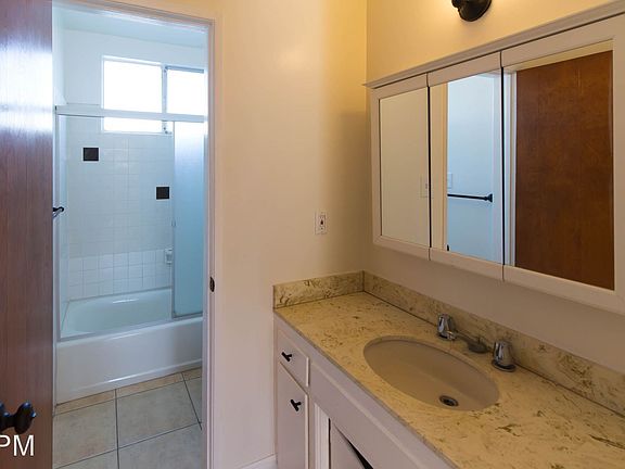 5th image of 1225 Mariposa St #3