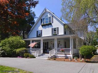 225 Narragansett Bay Ave, Warwick, RI 02889