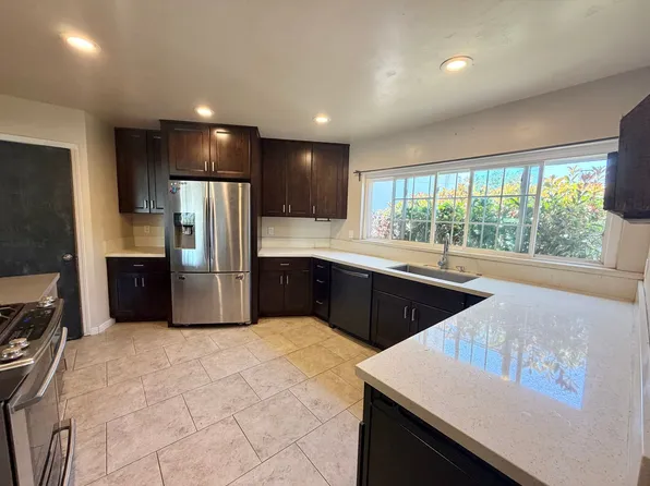 5195 Alumni Pl, San Diego, CA 92115