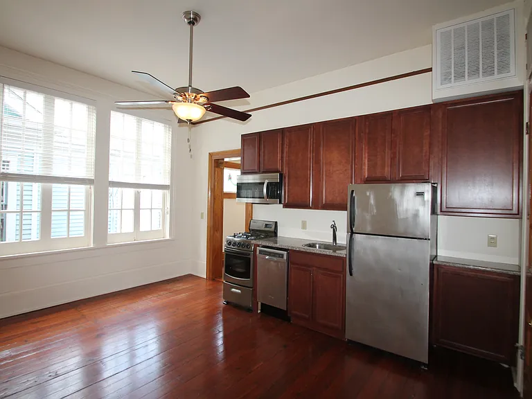 1629 Bordeaux St #K — Photo 2