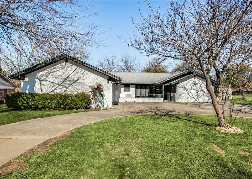 1st image of 101 Woods Dr