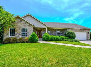 6380 Pin Oak Ct, Dayton, OH 45424