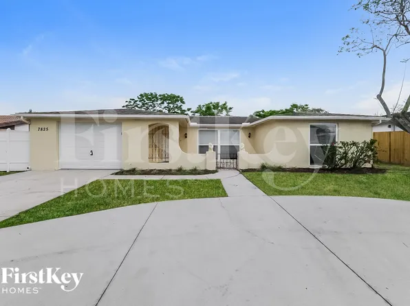 7825 Embassy Blvd, Port Richey, FL 34668