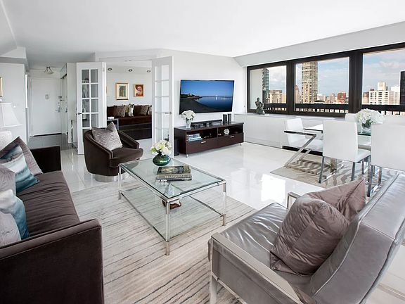 3rd image of 300 E 59th St APT 3106