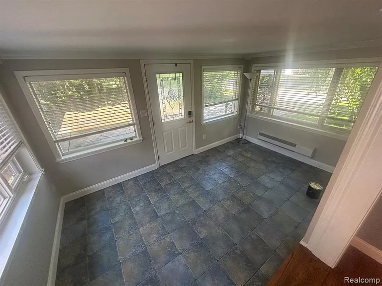 760 S Evergreen St — Photo 16