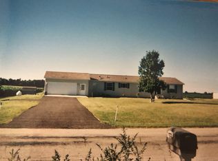 7677 12b Rd, Argos, IN 46501