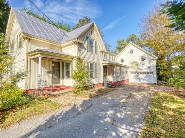 10 E Leavitt Street, Skowhegan, ME 04976