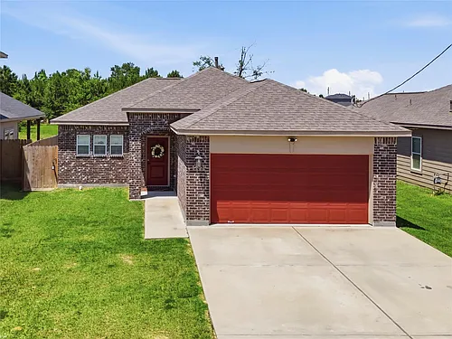1222 Road 5102 Photo 1