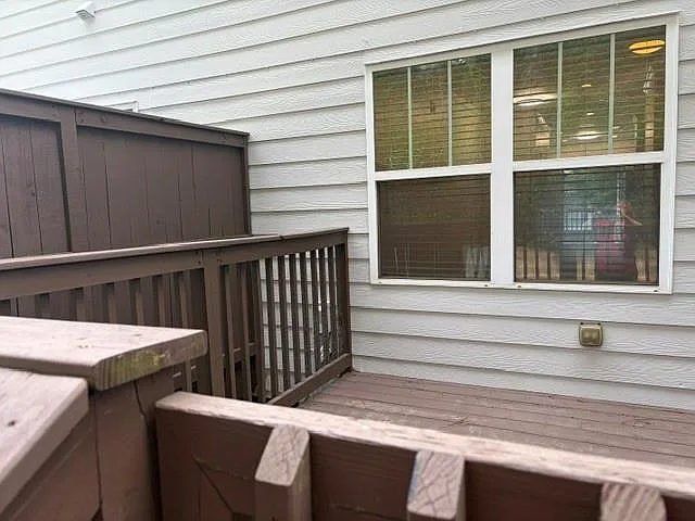 1044 Liberty Pkwy NW — Photo 19