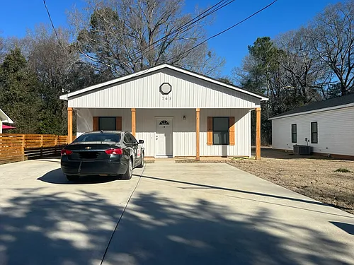 702 Carmen Ave #A-2 Photo 1