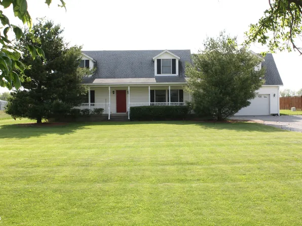 6052 N Deckshire Ln, Shirley, IN 47384