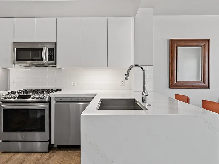 445 Island Ave #703 — Photo 21