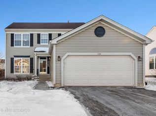 330 Terramere Ln, Lake In The Hills, IL 60156