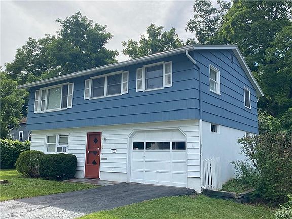 3rd image of 716 Barnes Ave