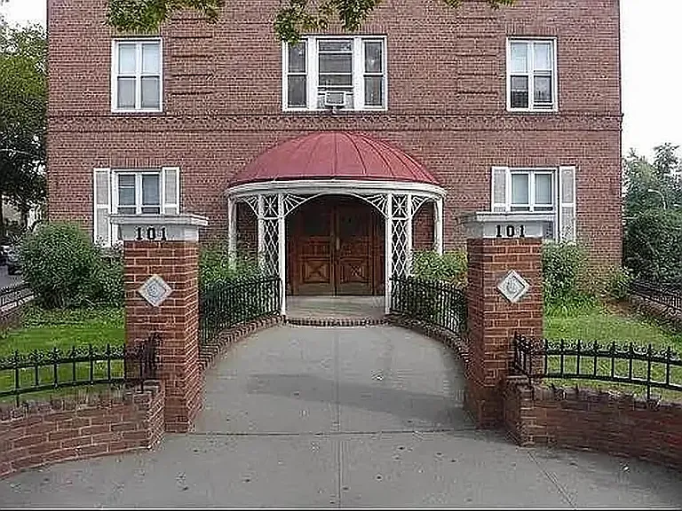 101 Ocean Pkwy #3G — Photo 14