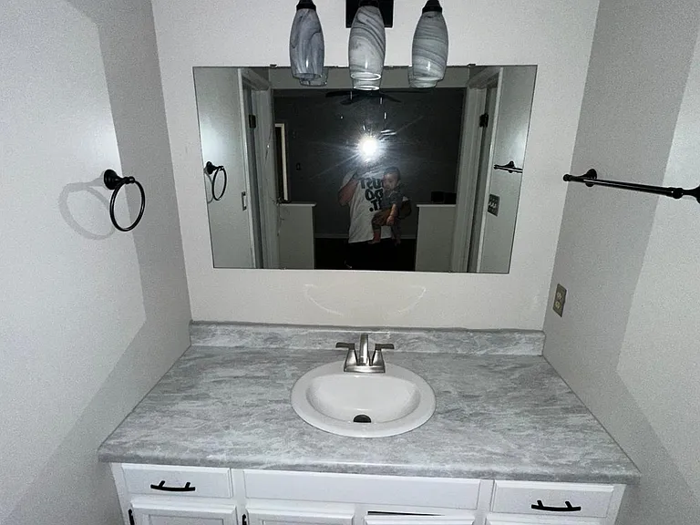 6338 Hawfield Dr — Photo 13