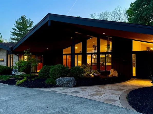 11025 Embassy Dr, Cincinnati, OH 45240