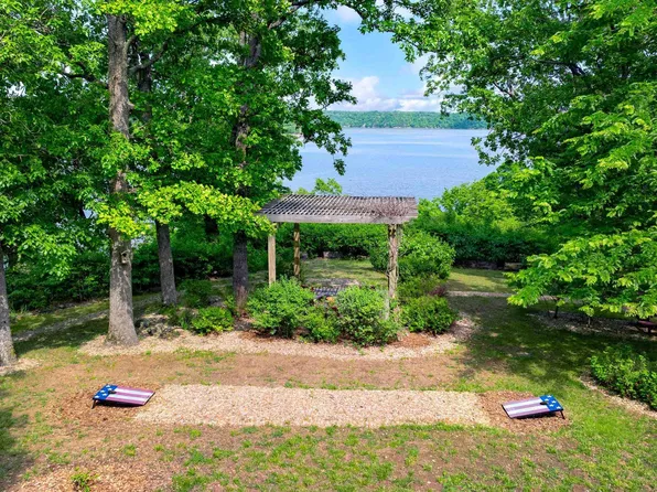 438 Ponto Rd, Edwards, MO 65326