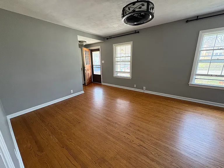 5947 Haverford Ave — Photo 29
