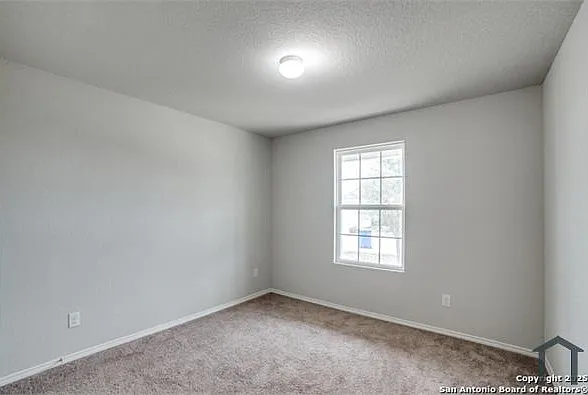 10226 Robbins Blf — Photo 20