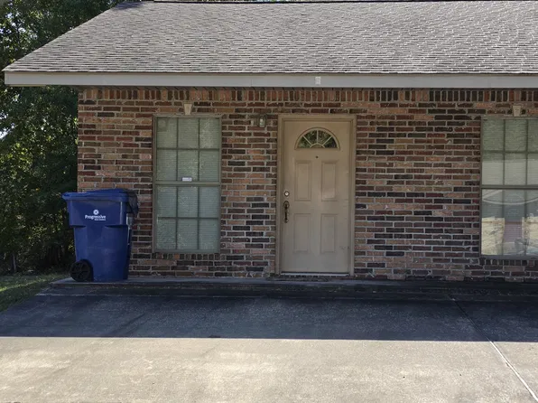 505 McFarland Ave #5, Leesville, LA 71446