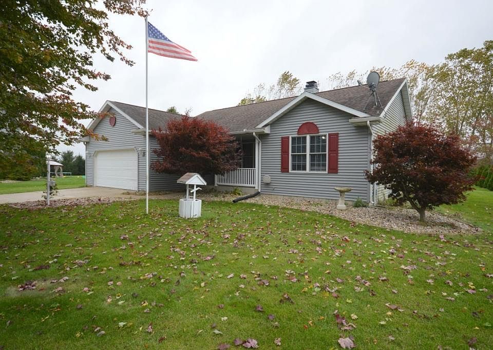 1st image of 18141 Dundee Ct