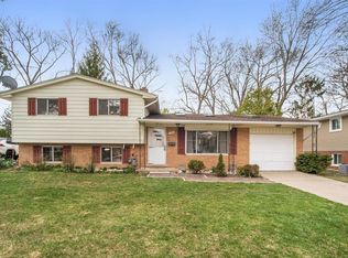 779 Center Dr, Ann Arbor, MI 48103