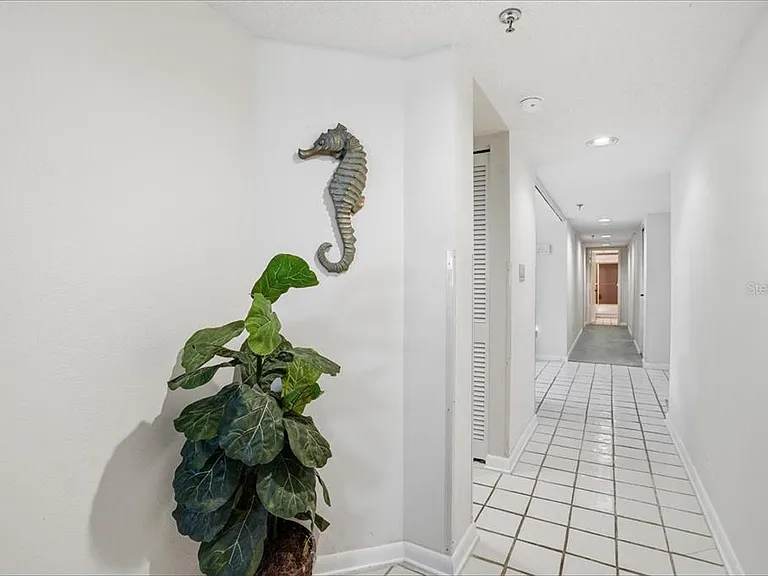5611 Gulf Of Mexico Dr #3 — Photo 21