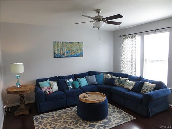 2nd image of 8062 Ellendale Dr #8062