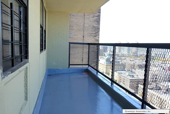 Rented by Sovereign Associates | media 9