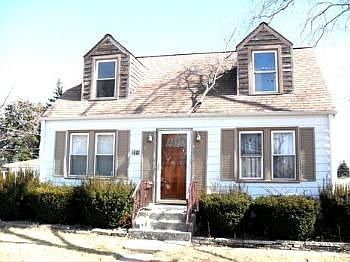 1st image of 221 S Roy Ave