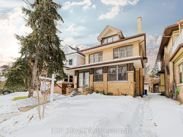 52 Proctor Blvd, Hamilton, ON L8M 2M4
