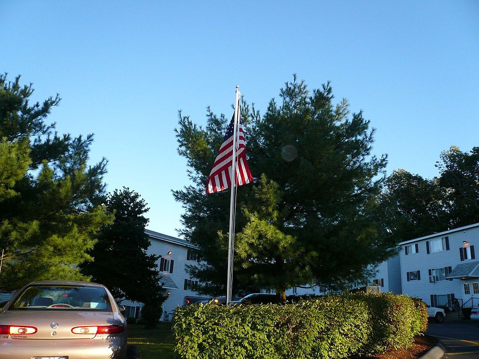 2nd image of 5455 N Main St APT 21A