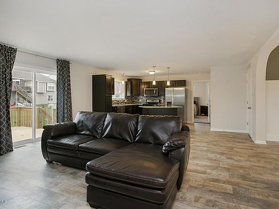 5th image of 9630 Scotsmoor Ct SE