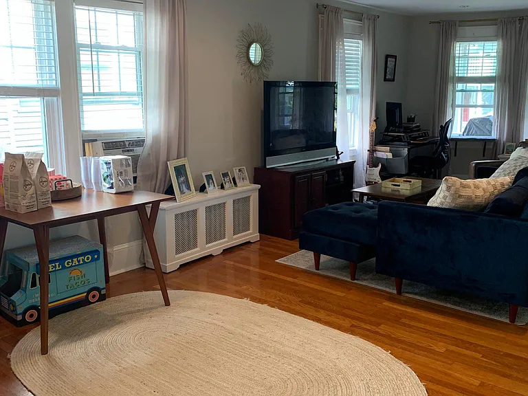 37 Ogden St #1 — Photo 10