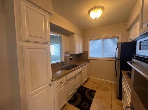 1708 Esplanade APT 6, Redondo Beach, CA 90277