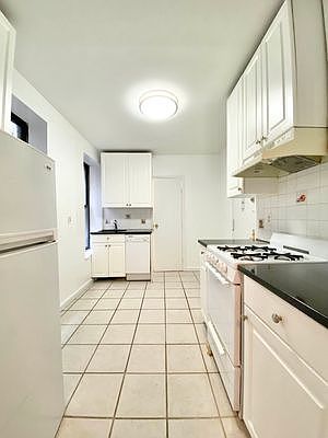 1st image of 509 E 73rd St #13A