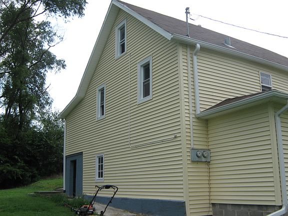 4th image of 5109 S 22nd St